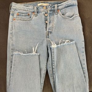 Levi’s Women Premium Wedgie Jeans
